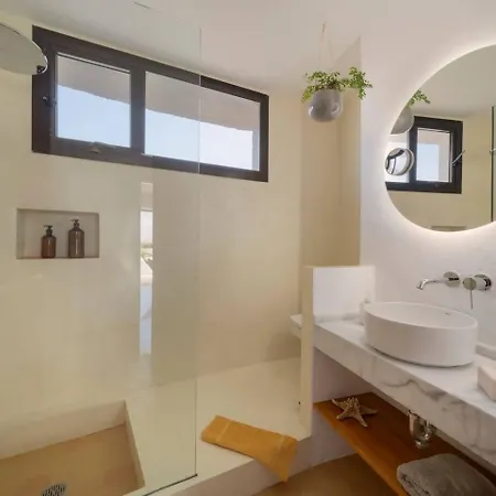 Lanzarote カレタ・デ・ファマラ
